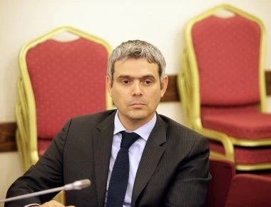 Κ. Καραγκούνης: «Η κυβέρνηση ΣΥΡΙΖΑ καθιστά τους δικαστές εύκολους στόχους για πονηρούς σκοπούς»